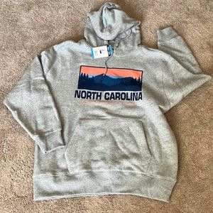 Size large NWT North Carolina” logo heathers fleece hoodie